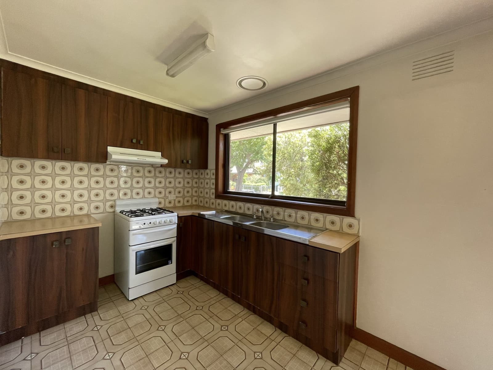 1/117 Harold Street, THORNBURY, Thornbury - Thumbnail 5