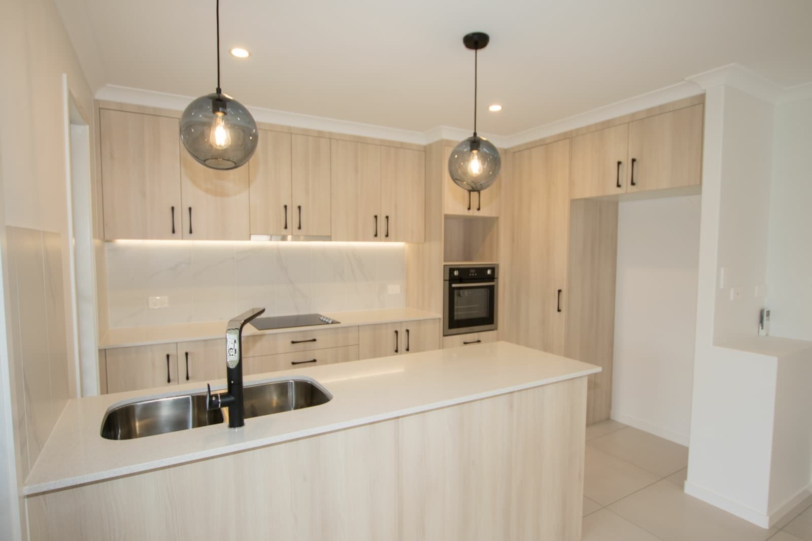 1/38 Burnett Street, BUNDABERG SOUTH, Bundaberg South - Thumbnail 2