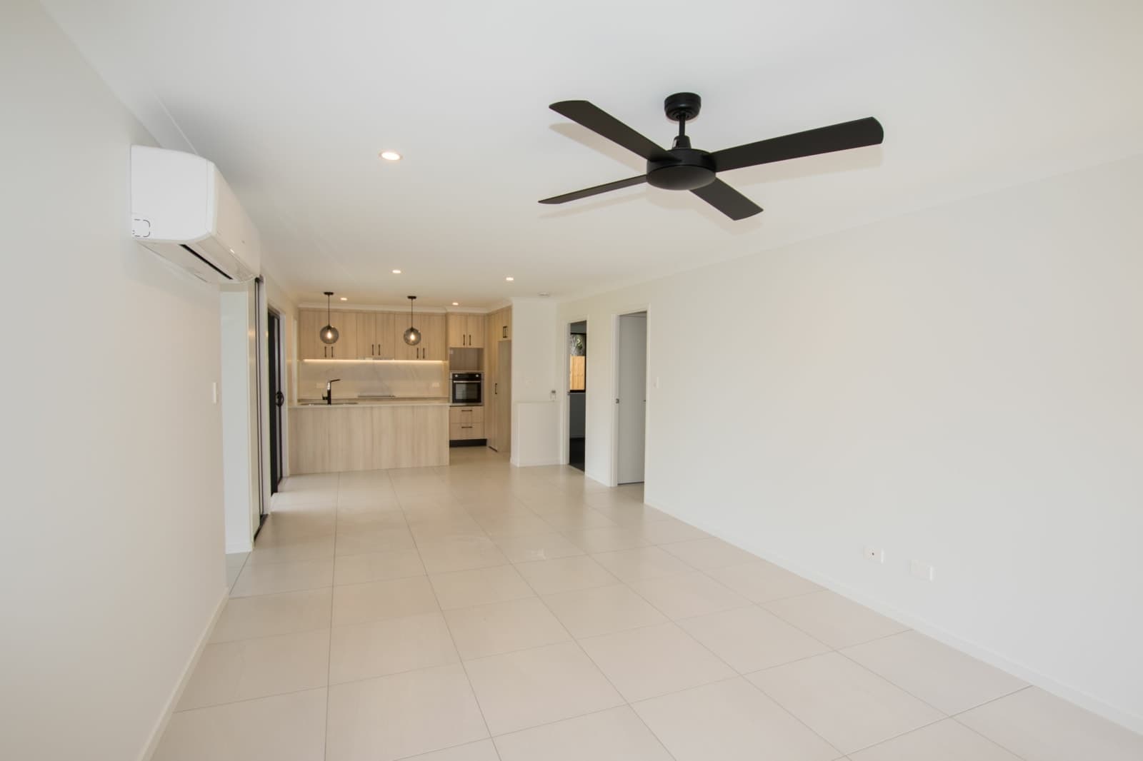1/38 Burnett Street, BUNDABERG SOUTH, Bundaberg South - Thumbnail 3
