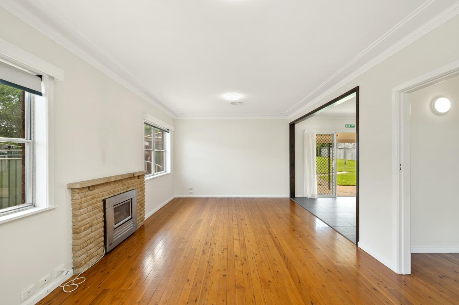 154 Clinton Street, ORANGE, Orange - Thumbnail 3