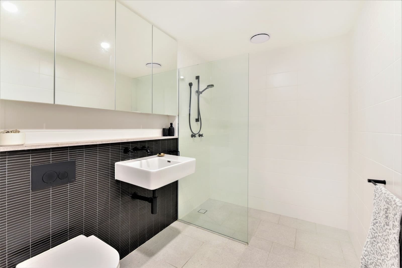 206/6 Pine Tree Lane, TERRIGAL, Terrigal - Thumbnail 7