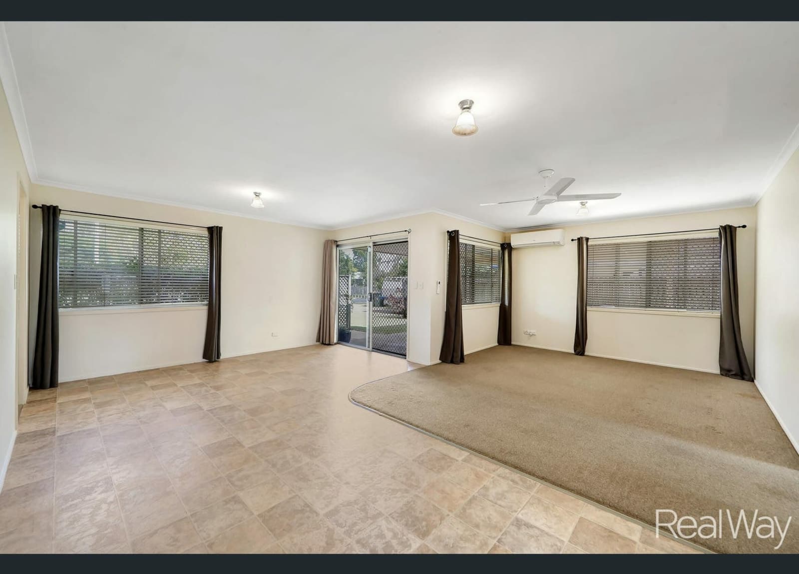 14 Schoch Street, AVENELL HEIGHTS, Avenell Heights - Thumbnail 5