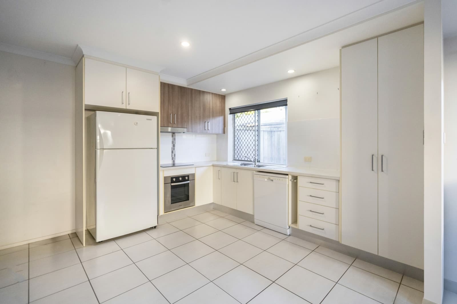 2/48 Goodwin Street, BUNDABERG SOUTH, Bundaberg South - Thumbnail 3