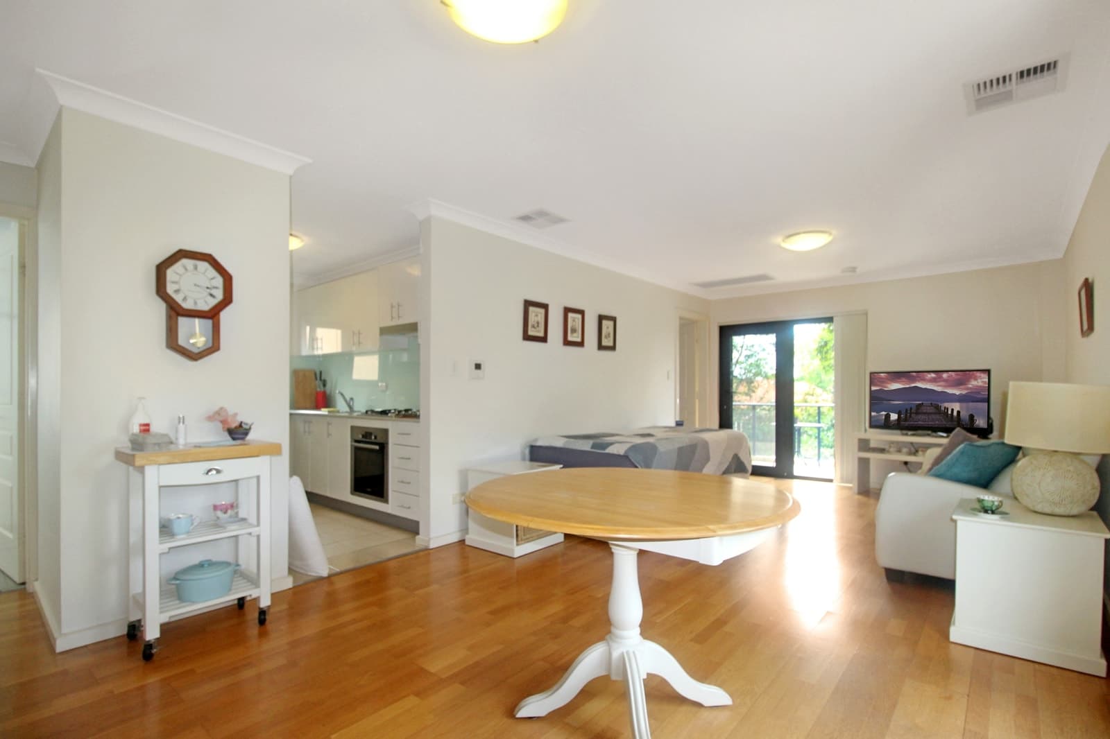 2/85 Pittwater Road, HUNTERS HILL, Hunters Hill - Thumbnail 2