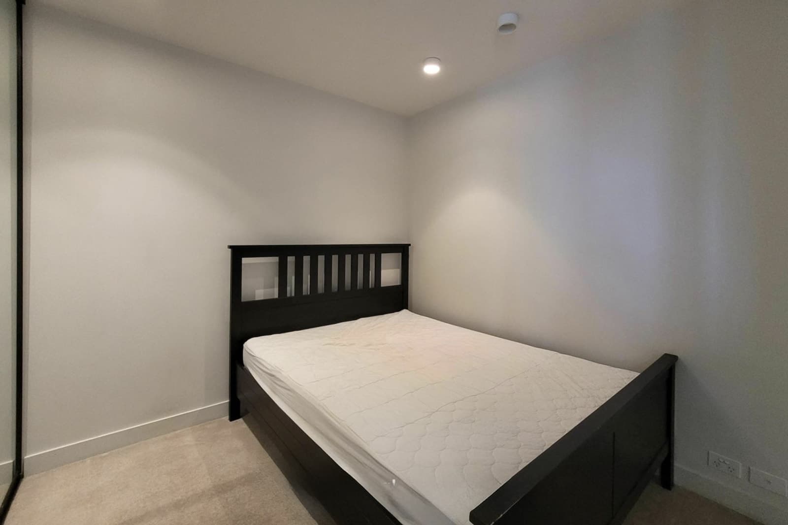 2305/33 MacKenzie Street, MELBOURNE, Melbourne - Thumbnail 3
