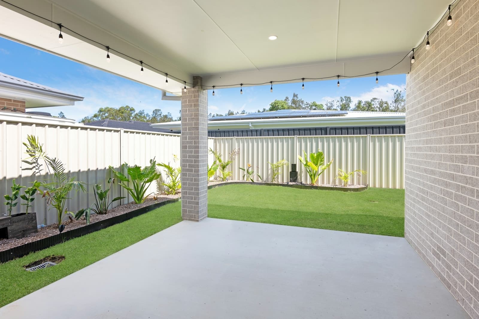 13 Serenity Bay Road, EMERALD BEACH, Emerald Beach - Thumbnail 8