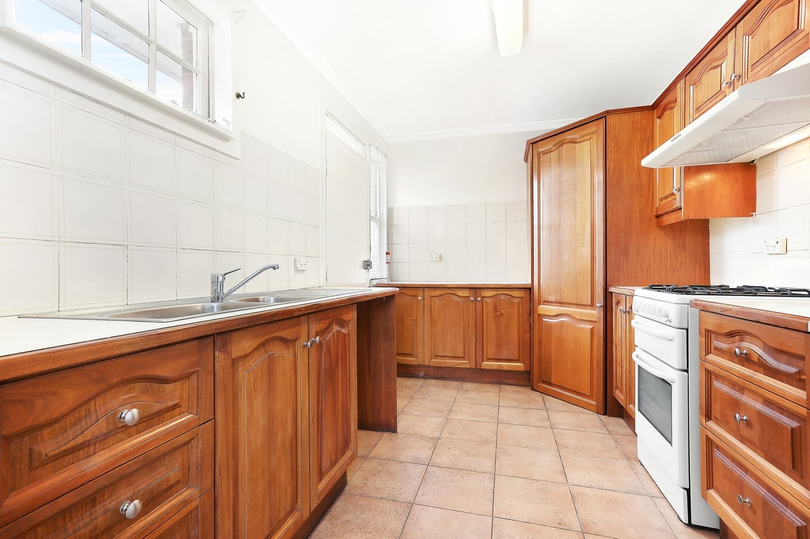 17 Tusmore Street, PUNCHBOWL, Punchbowl - Thumbnail 2