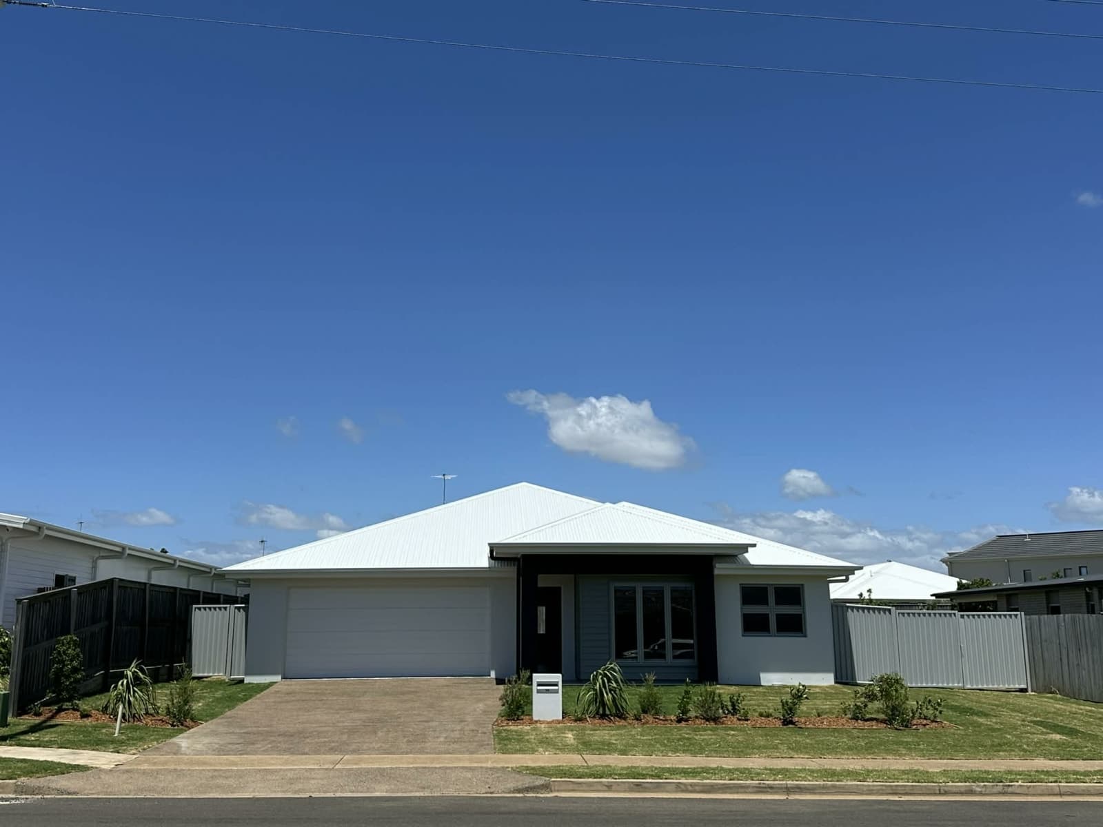 54 Moodies Road, BARGARA, Bargara - Image 1