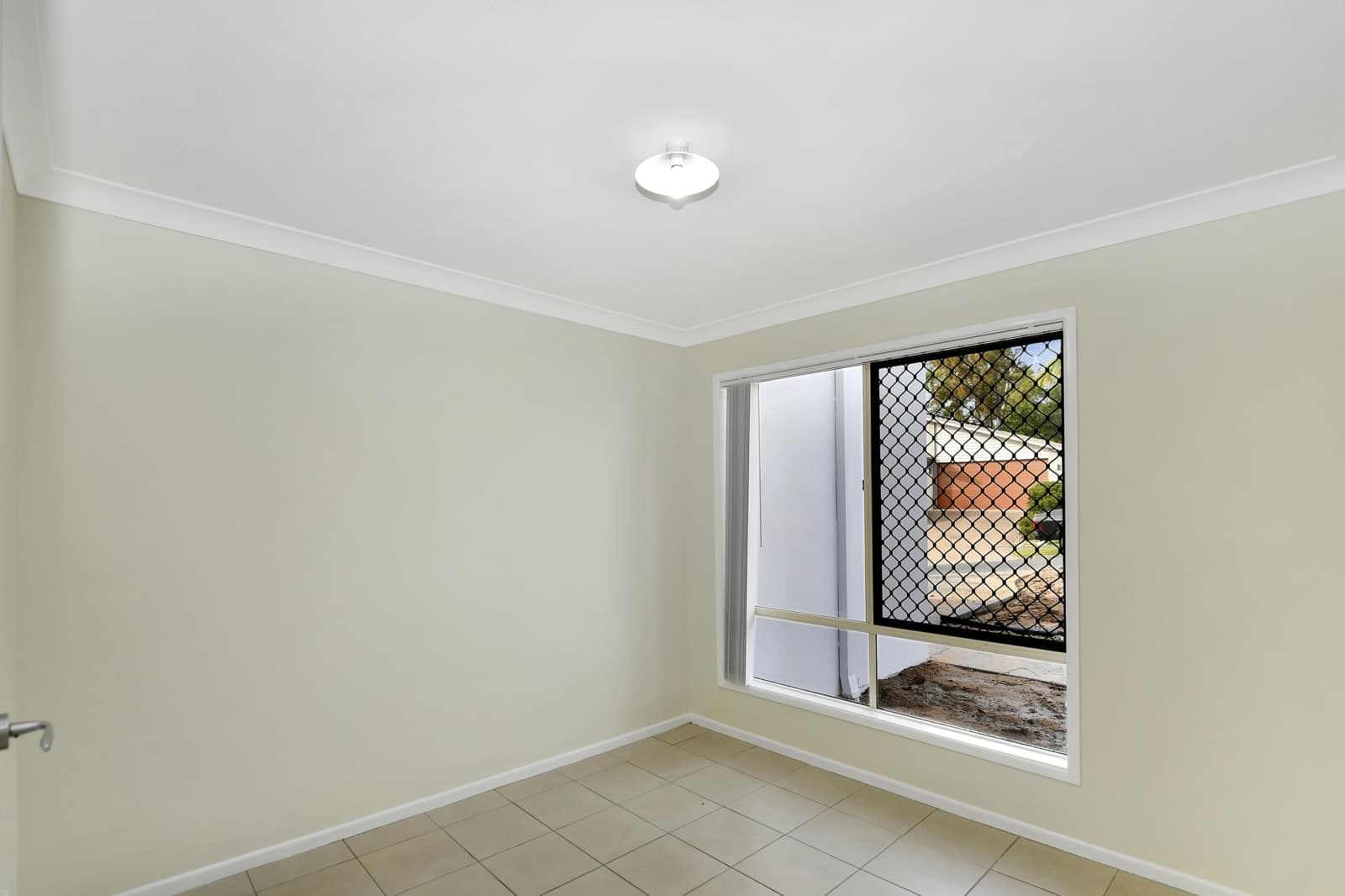 10 Grand South Circuit, SPRINGFIELD LAKES, Springfield Lakes - Thumbnail 2
