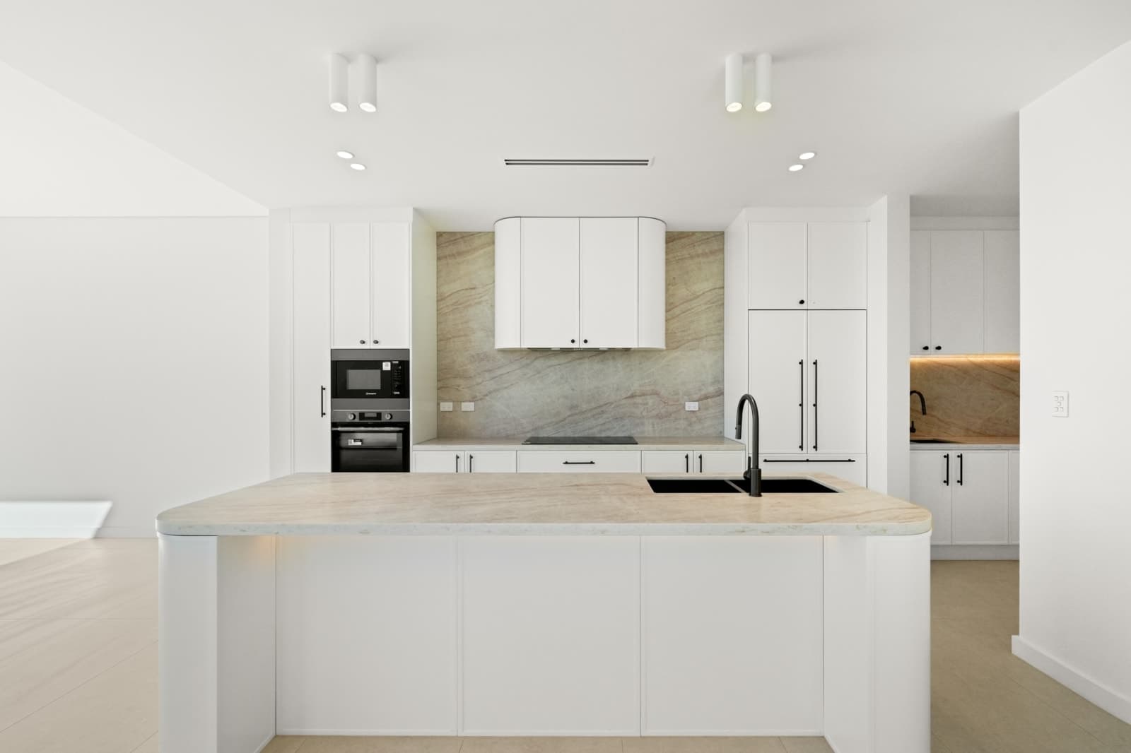 18A Saladine Avenue, PUNCHBOWL, Punchbowl - Thumbnail 2