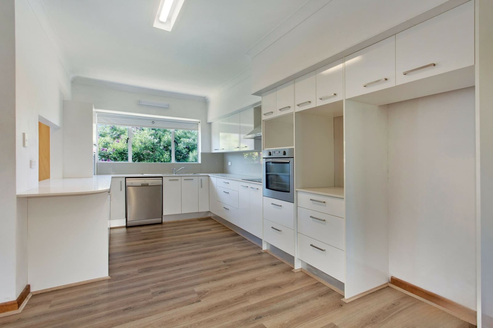 169 Starkey Street, KILLARNEY HEIGHTS, Killarney Heights - Thumbnail 5