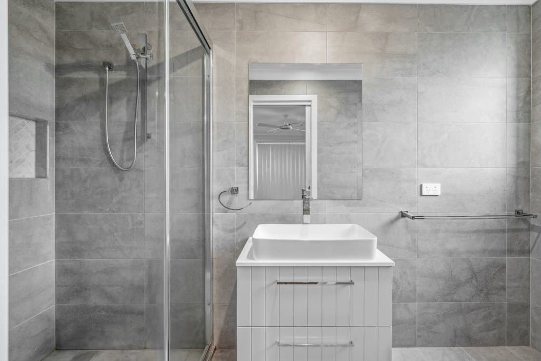 51 Belmont Avenue, Spring Farm - Thumbnail 4