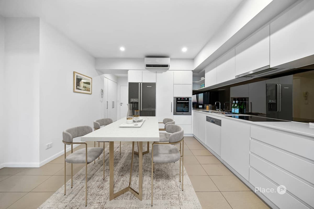 300 Old Cleveland Road, Coorparoo - Thumbnail 4
