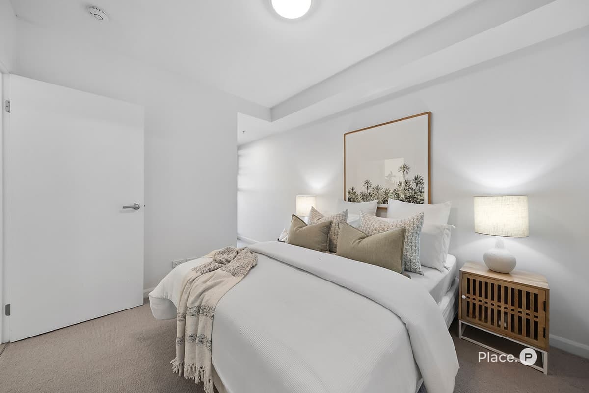 300 Old Cleveland Road, Coorparoo - Thumbnail 8