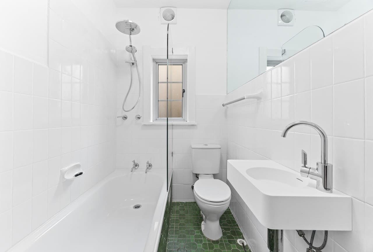 6/64 Sir Thomas Mitchell Road, Bondi Beach, Bondi Beach - Thumbnail 2