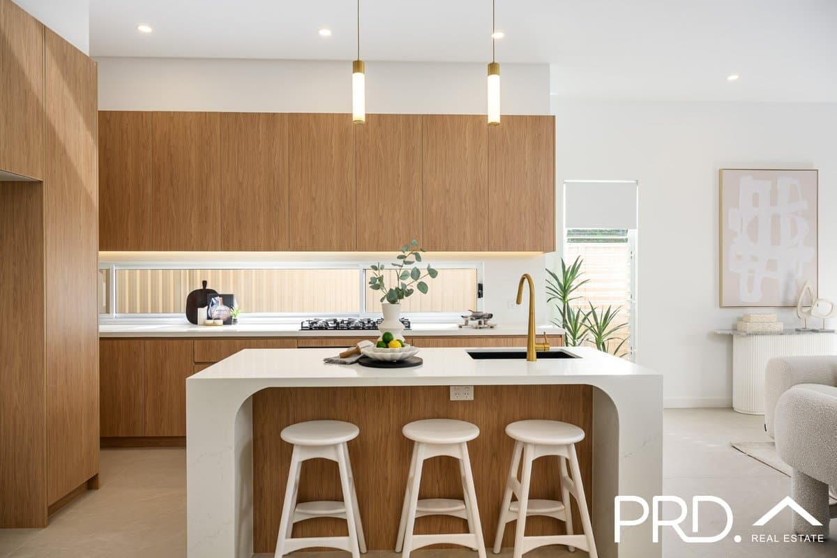 10b Eileen Street, PICNIC POINT NSW 2213, Picnic Point - Thumbnail 6
