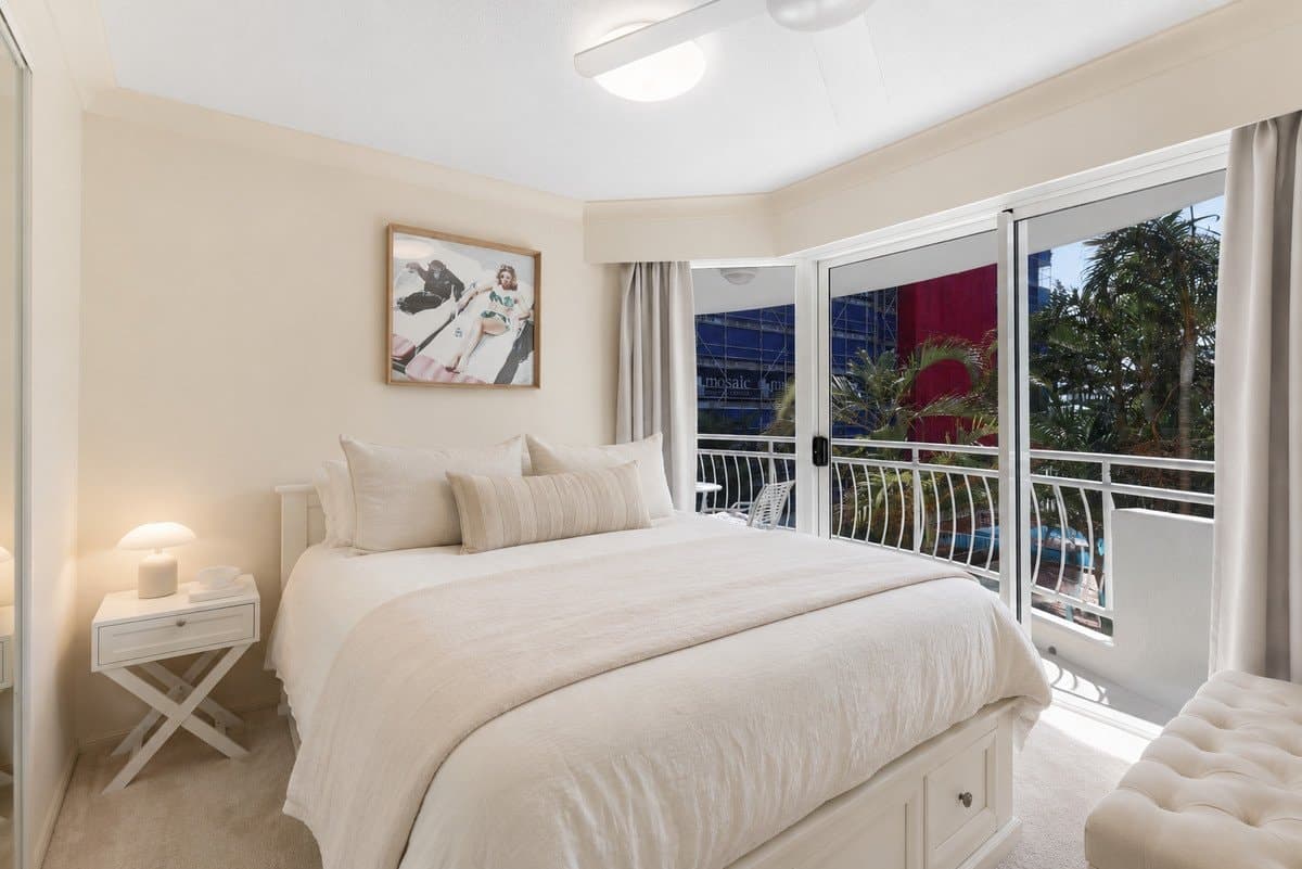 2B/3 Second Avenue, Burleigh Heads QLD 4220, Burleigh Heads - Thumbnail 8