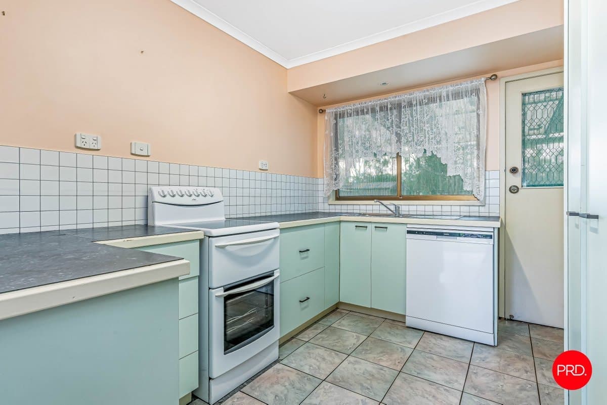 62 Burgoyne Street, HUNTLY VIC 3551, Huntly Property Image - Thumbnail 2