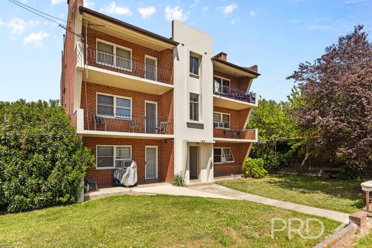 158 Wynyard Street, TUMUT NSW 2720, Tumut - Image 1