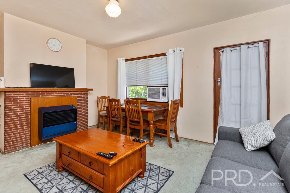 158 Wynyard Street, TUMUT NSW 2720, Tumut - Thumbnail 4