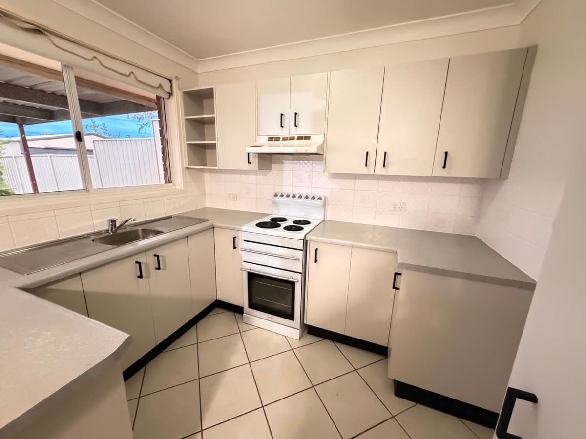 13 Grant Street, KOOTINGAL NSW 2352, Kootingal - Thumbnail 5