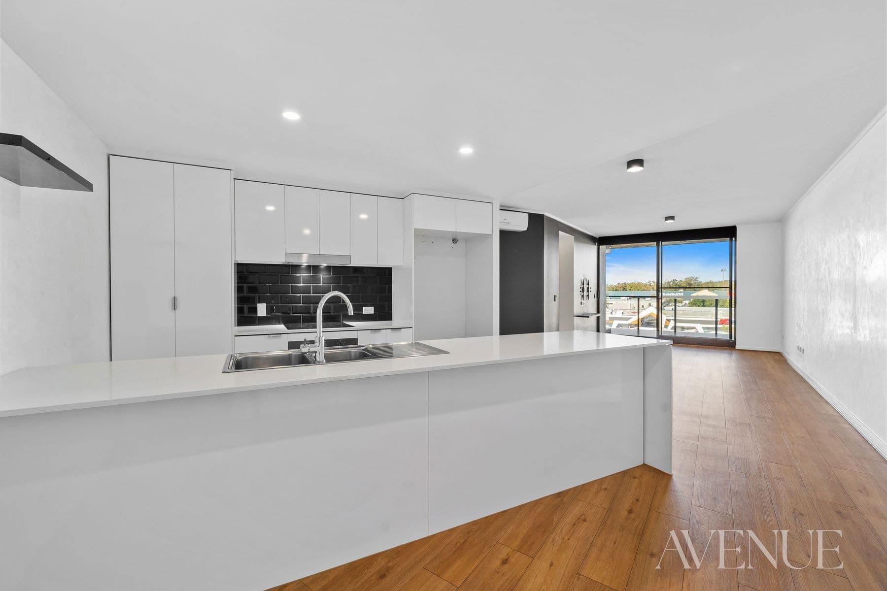 16/9 RAWLINSON STREET, Murarrie QLD 4172, Murarrie - Image 1