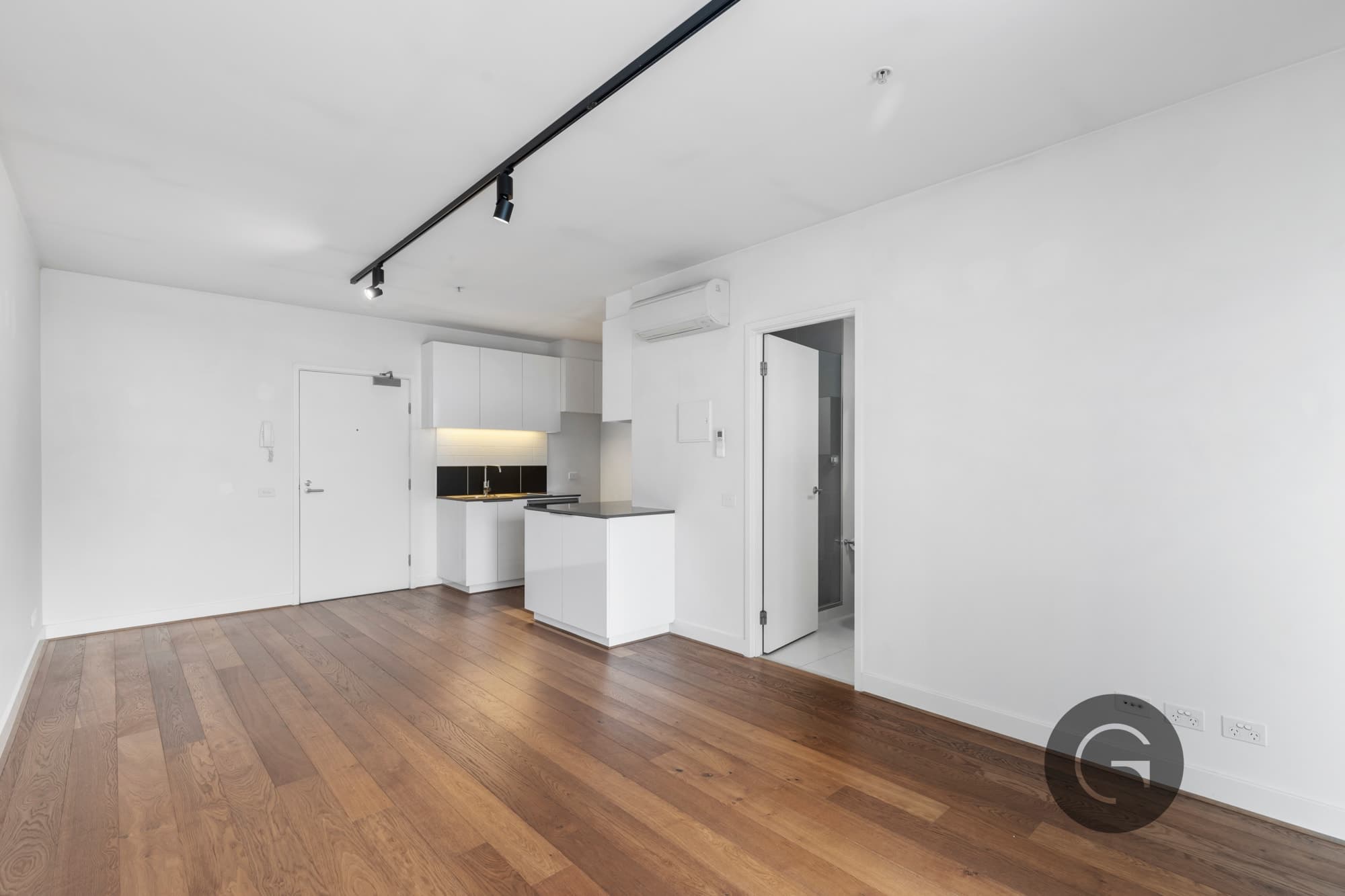 604/12 Trenerry Crescent, Abbotsford, Abbotsford - Thumbnail 4