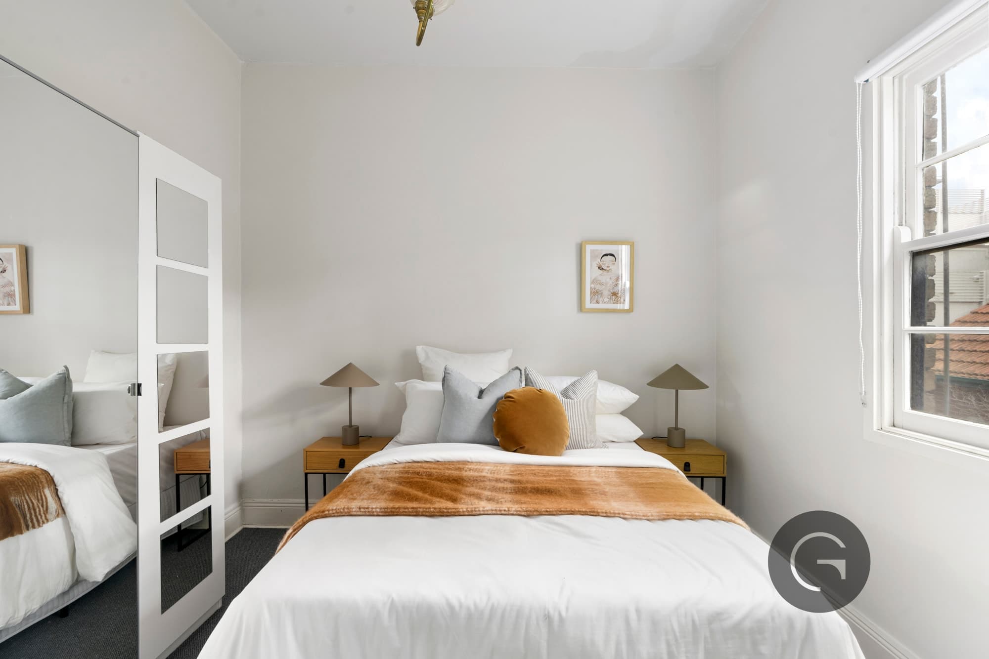 17 The Crofts, Richmond,  - Thumbnail 2