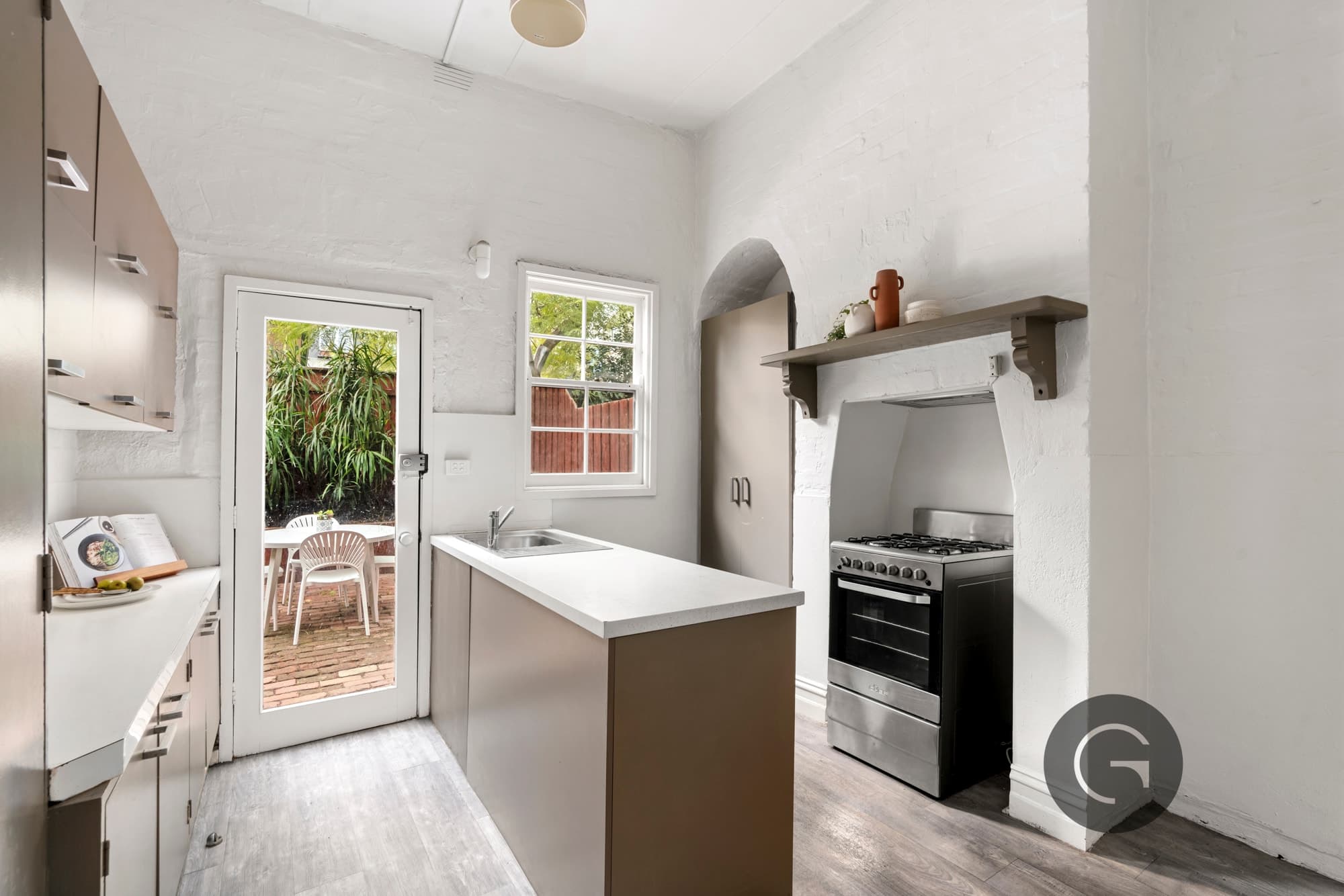 17 The Crofts, Richmond,  - Thumbnail 8