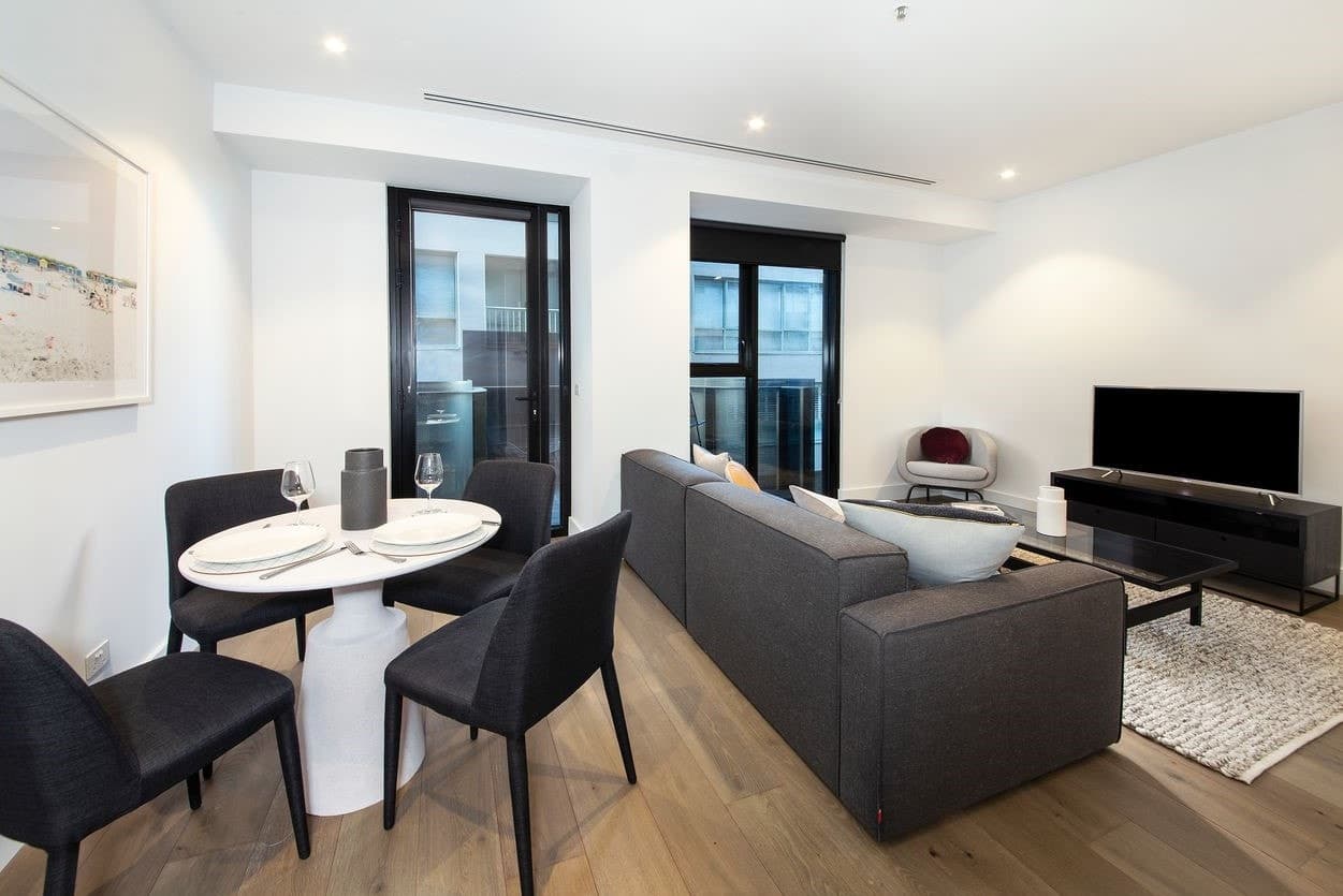 1006/14 Queens Road, Melbourne, Melbourne - Thumbnail 3