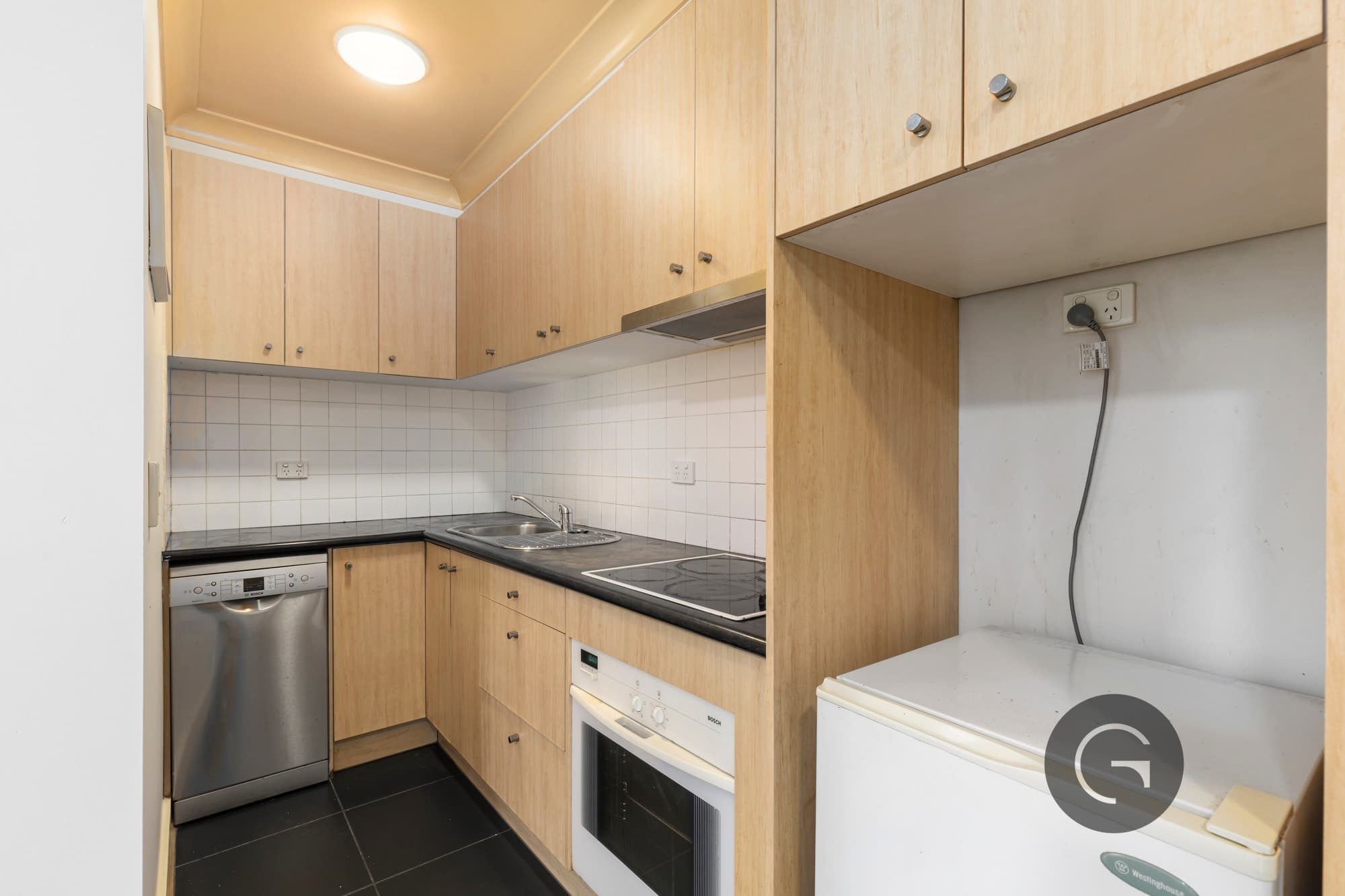 37/400 Little Collins Street, Melbourne, Melbourne - Thumbnail 2