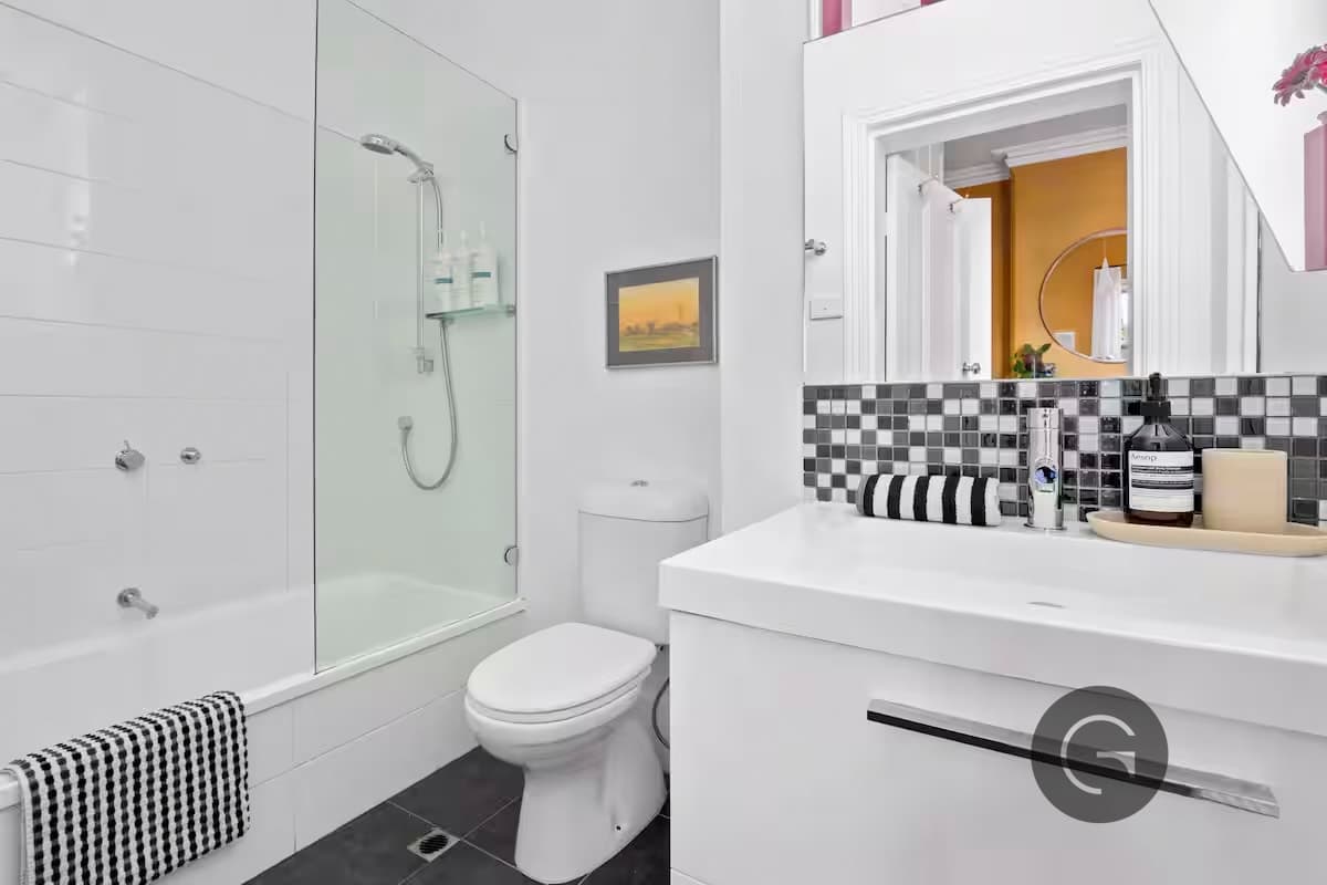 10 Bell Street, Fitzroy, Fitzroy - Thumbnail 6