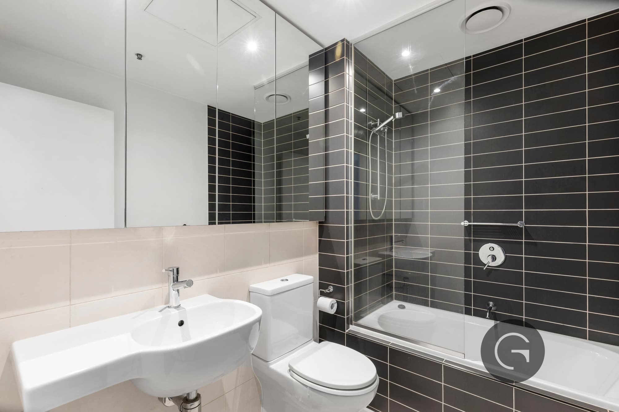 705/2 Mcgoun Street, Richmond, Richmond - Thumbnail 3