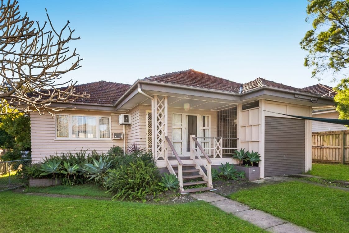 ASHGROVE QLD, Ashgrove - Image 1