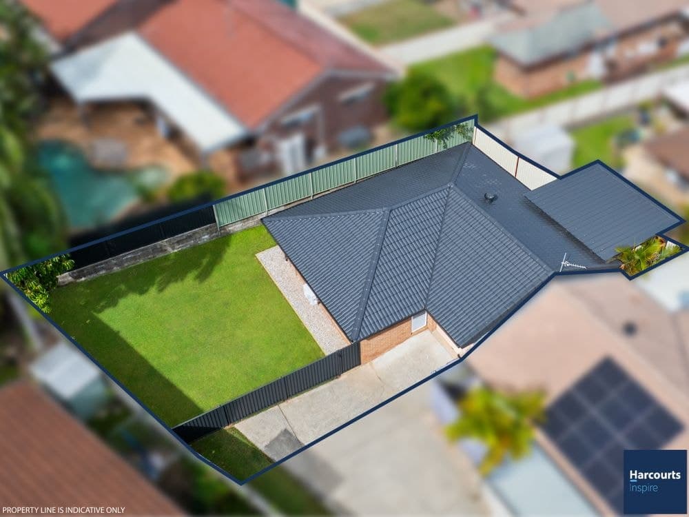 2/11 Gladys Street, LABRADOR, QLD, 4215, Labrador - Image 1