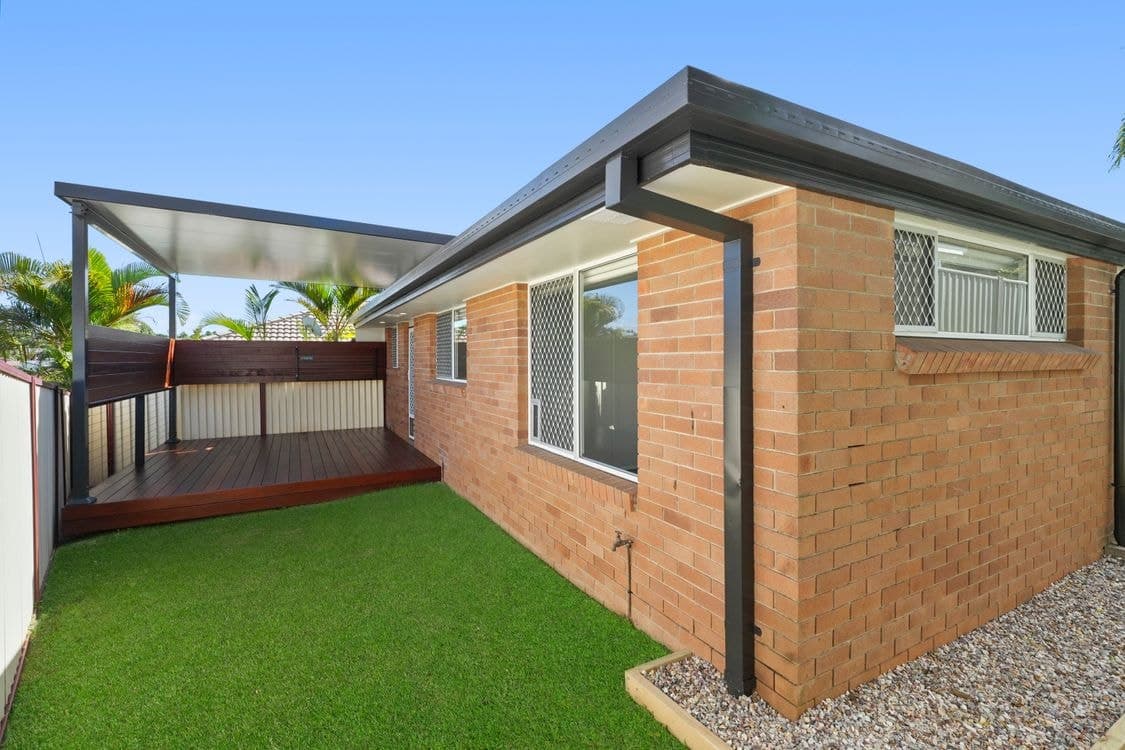 2/11 Gladys Street, LABRADOR, QLD, 4215, Labrador - Thumbnail 4