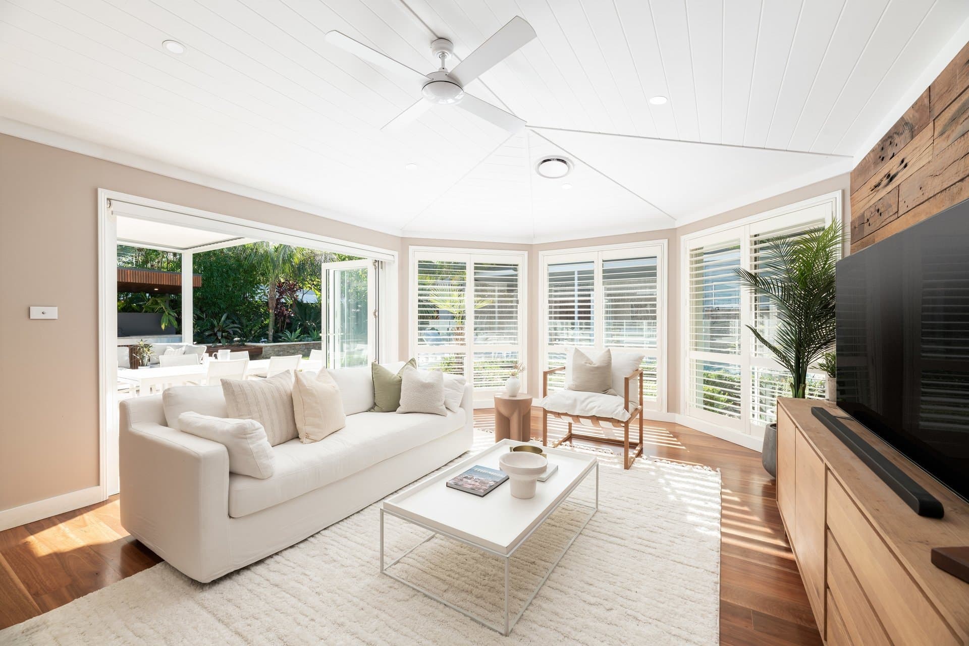 75 Georges River Crescent, Oyster Bay - Thumbnail 2