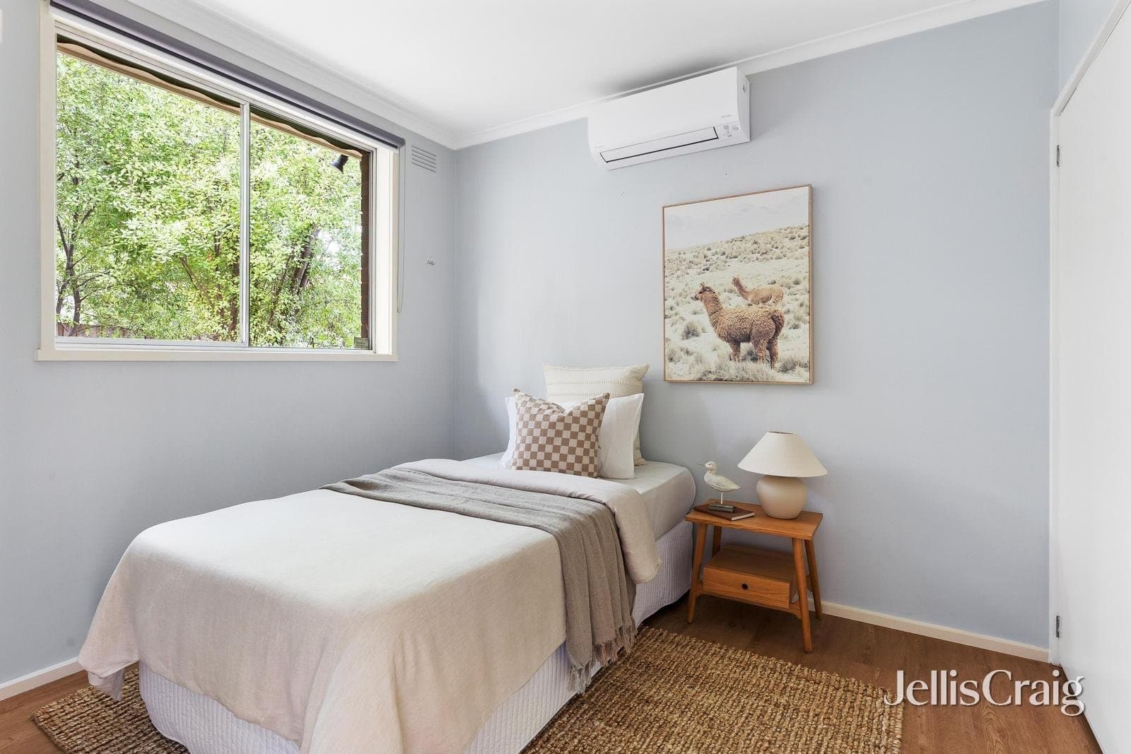 10 Lorraine Drive, Briar Hill, Briar Hill - Thumbnail 7