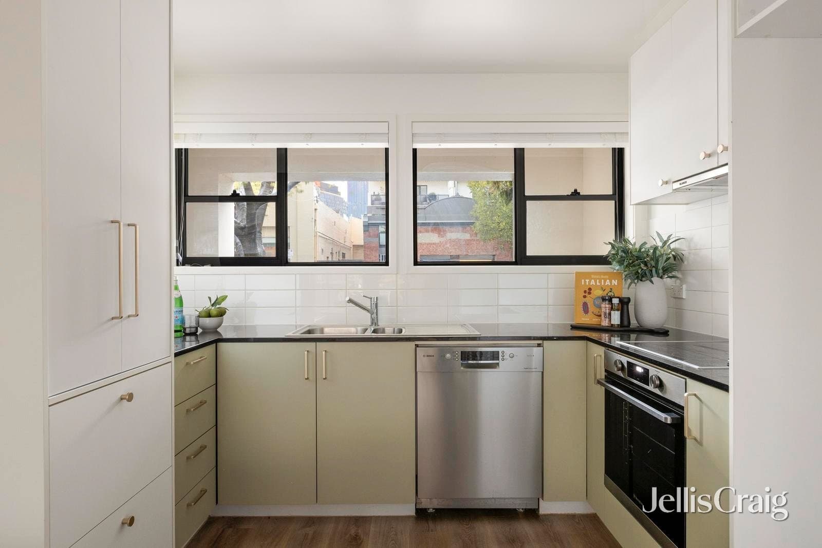 14/1 Villiers Street, North Melbourne, North Melbourne - Thumbnail 5