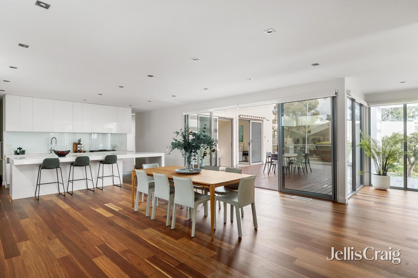1 Brazier Grove, Kew, Kew - Thumbnail 7