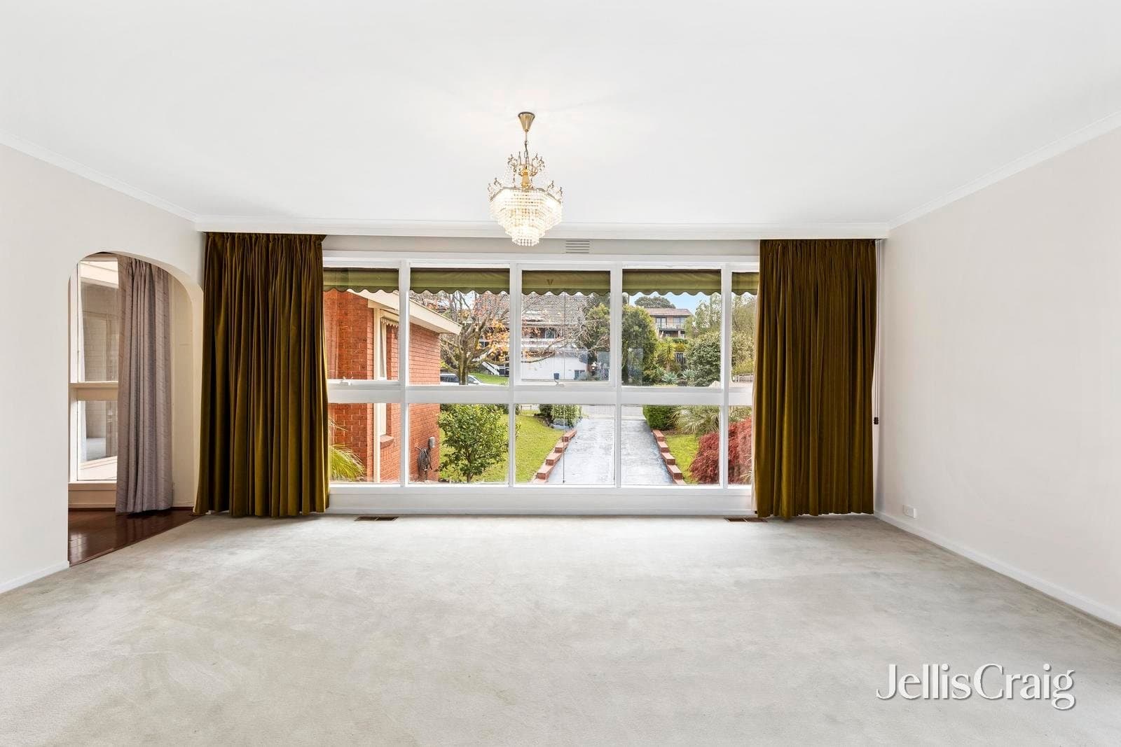 1 Sean Close, Wheelers Hill, Wheelers Hill - Thumbnail 6