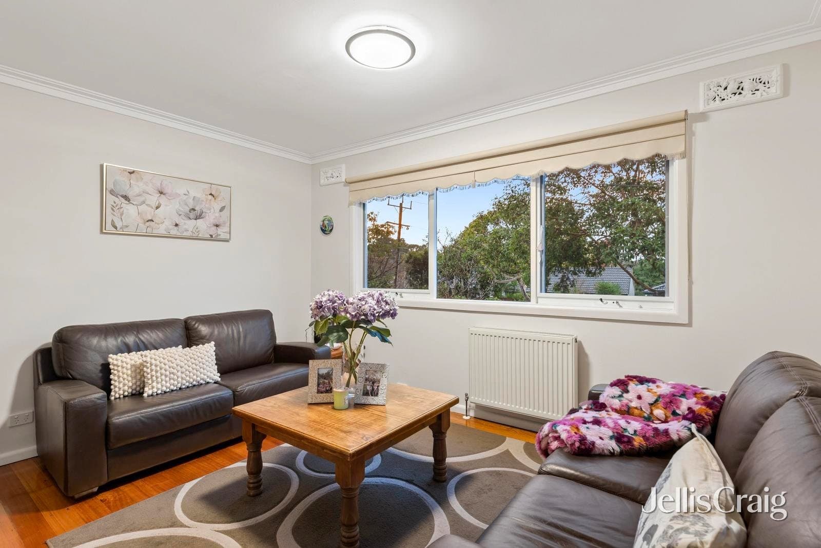 6 Boyana Crescent, Croydon, Croydon - Thumbnail 6
