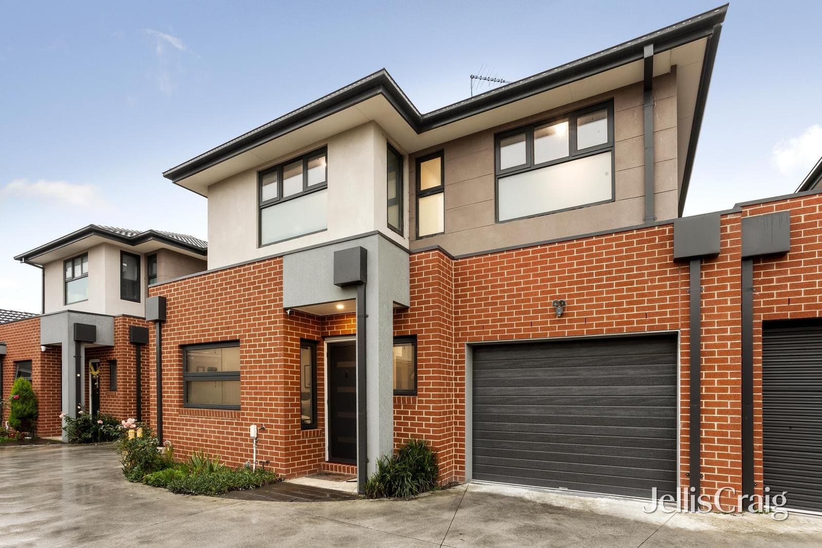 2/2 Ashdale Court, Springvale, Springvale - Thumbnail 2