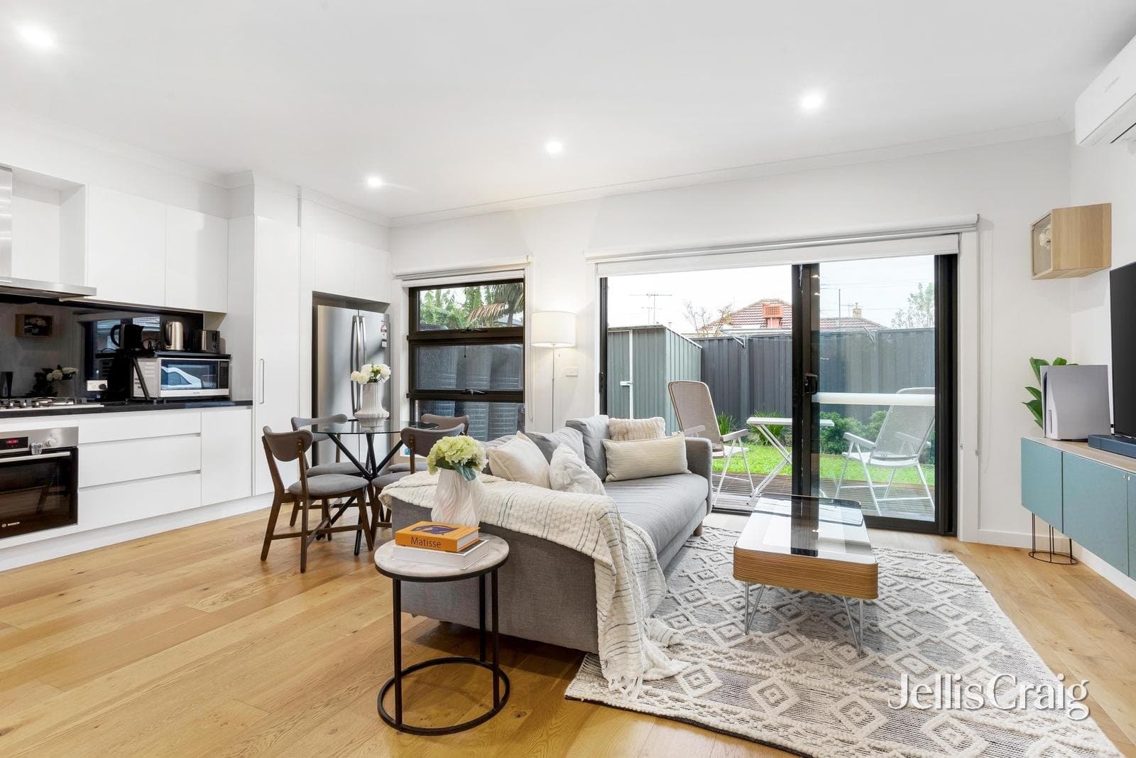 2/2 Ashdale Court, Springvale, Springvale - Thumbnail 3