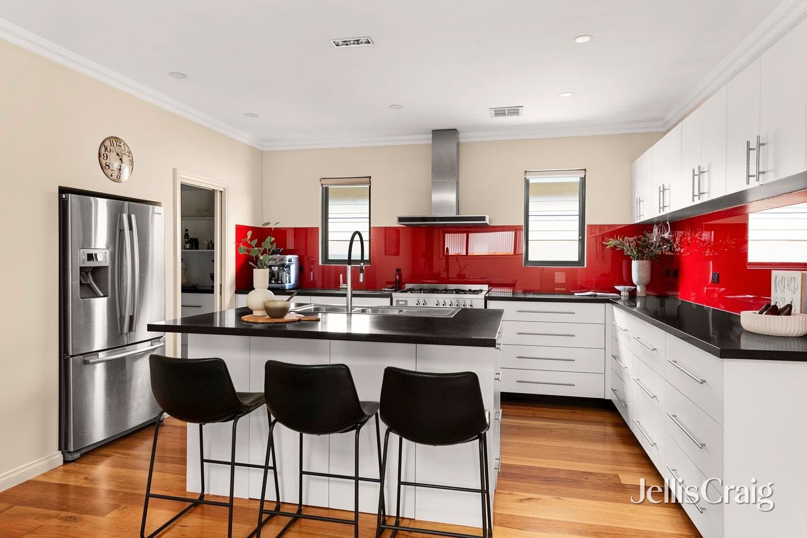 18 Wattletree Road, Hurstbridge, Hurstbridge - Thumbnail 6
