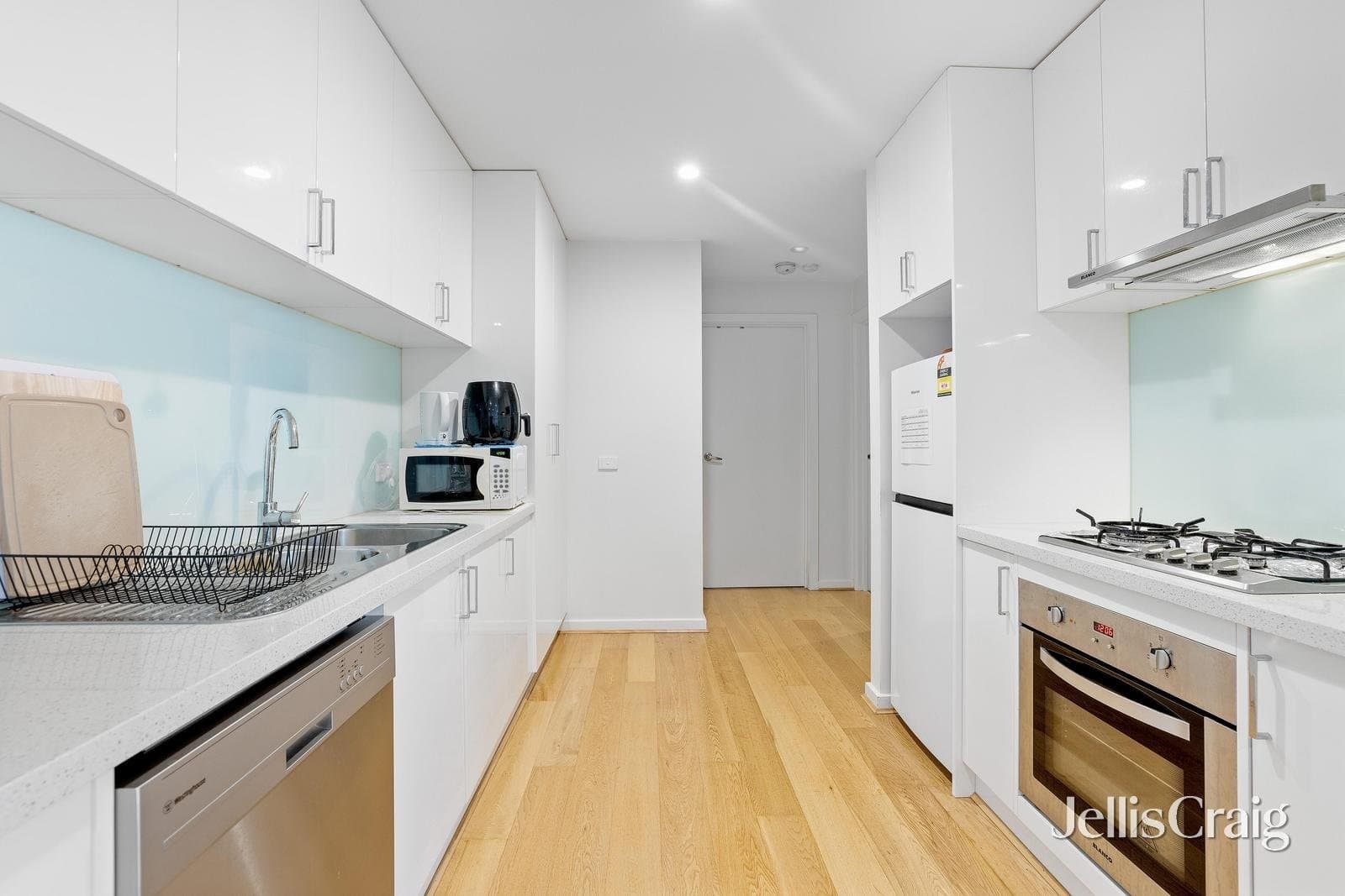3/85 Whitehorse Road, Blackburn, Blackburn - Thumbnail 5
