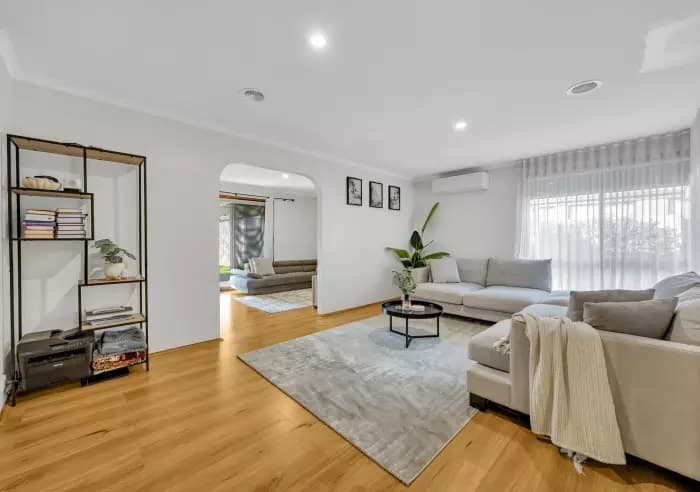 228 Centenary Avenue, Kurunjang, VIC, Kurunjang - Thumbnail 6