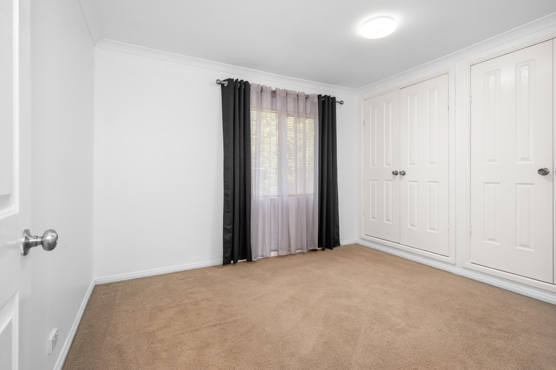 185 Collins Street, Piccadilly - Thumbnail 8
