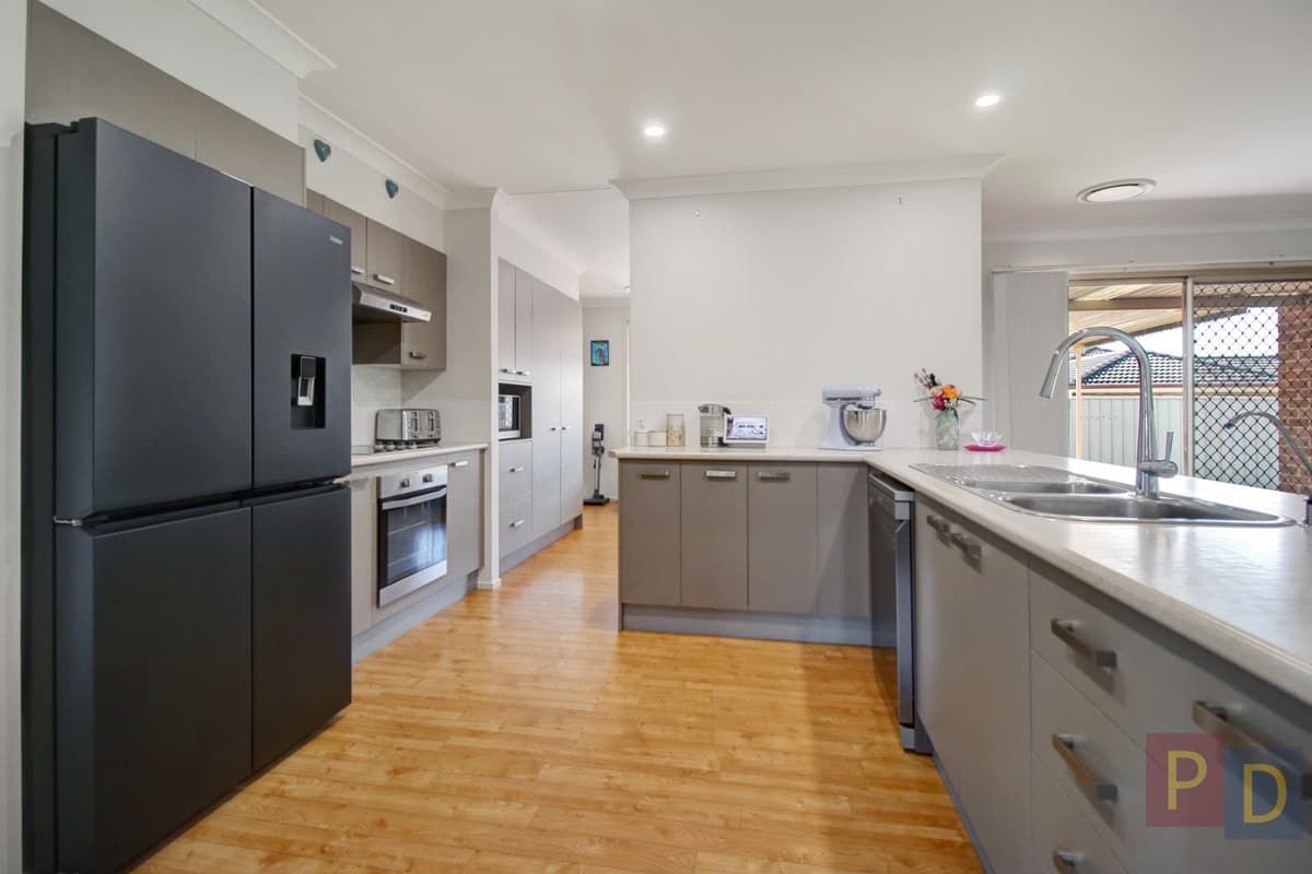 4 McMahon Way, Singleton NSW 2330, Singleton - Thumbnail 2