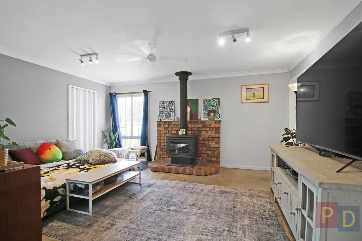 27 O'Halloran Avenue, Singleton NSW 2330, Singleton - Thumbnail 2